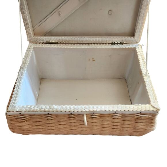 Vintage Natural Woven Fiber Woven Sewing Basket Lined Interior Box - Picture 4 of 12